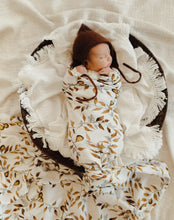 Load image into Gallery viewer, D’Anjou Pear Swaddle - Lilac + Mae