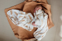 Load image into Gallery viewer, The Prairie Swaddle - Lilac + Mae